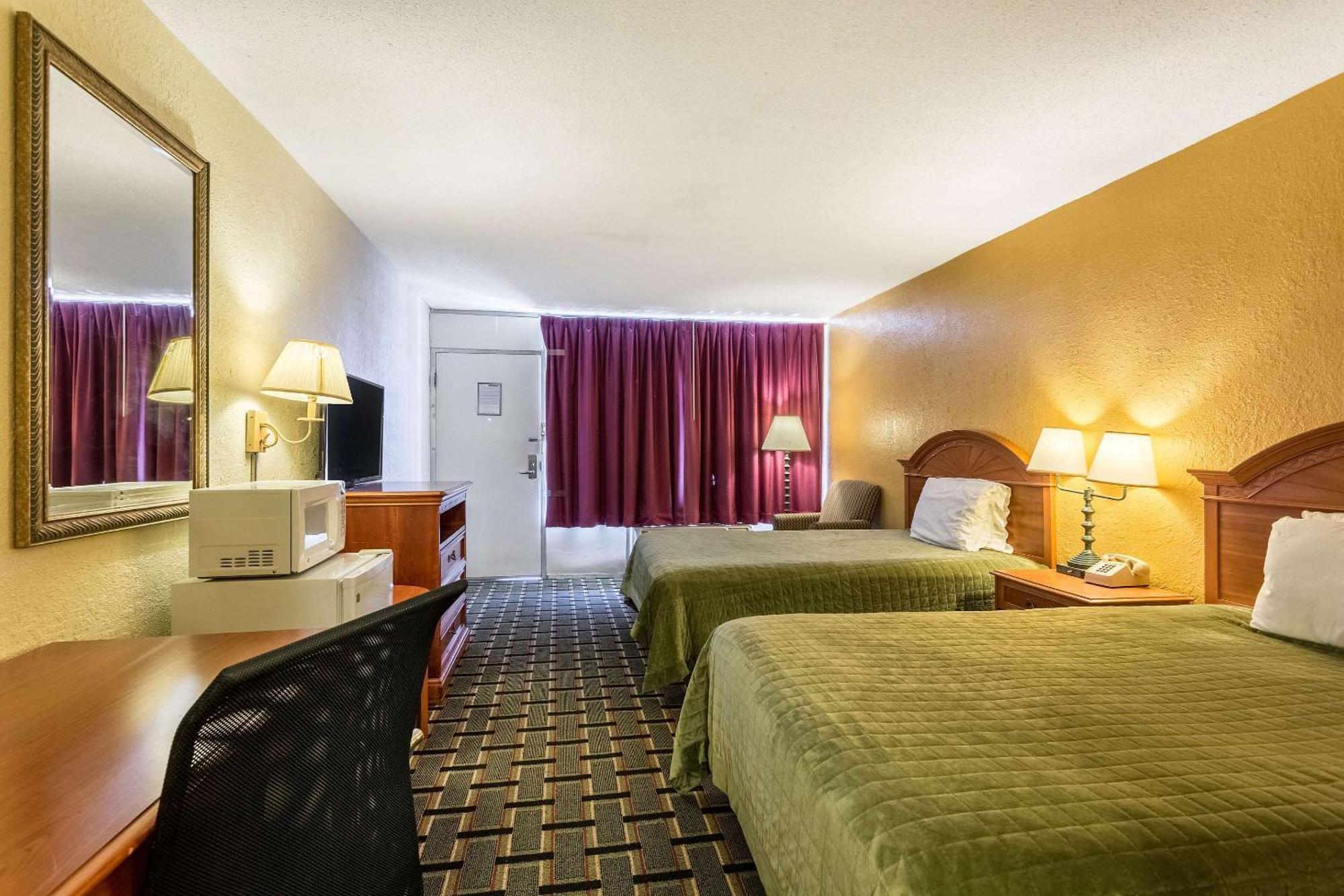 Rodeway Inn Denmark-Jackson Eksteriør billede