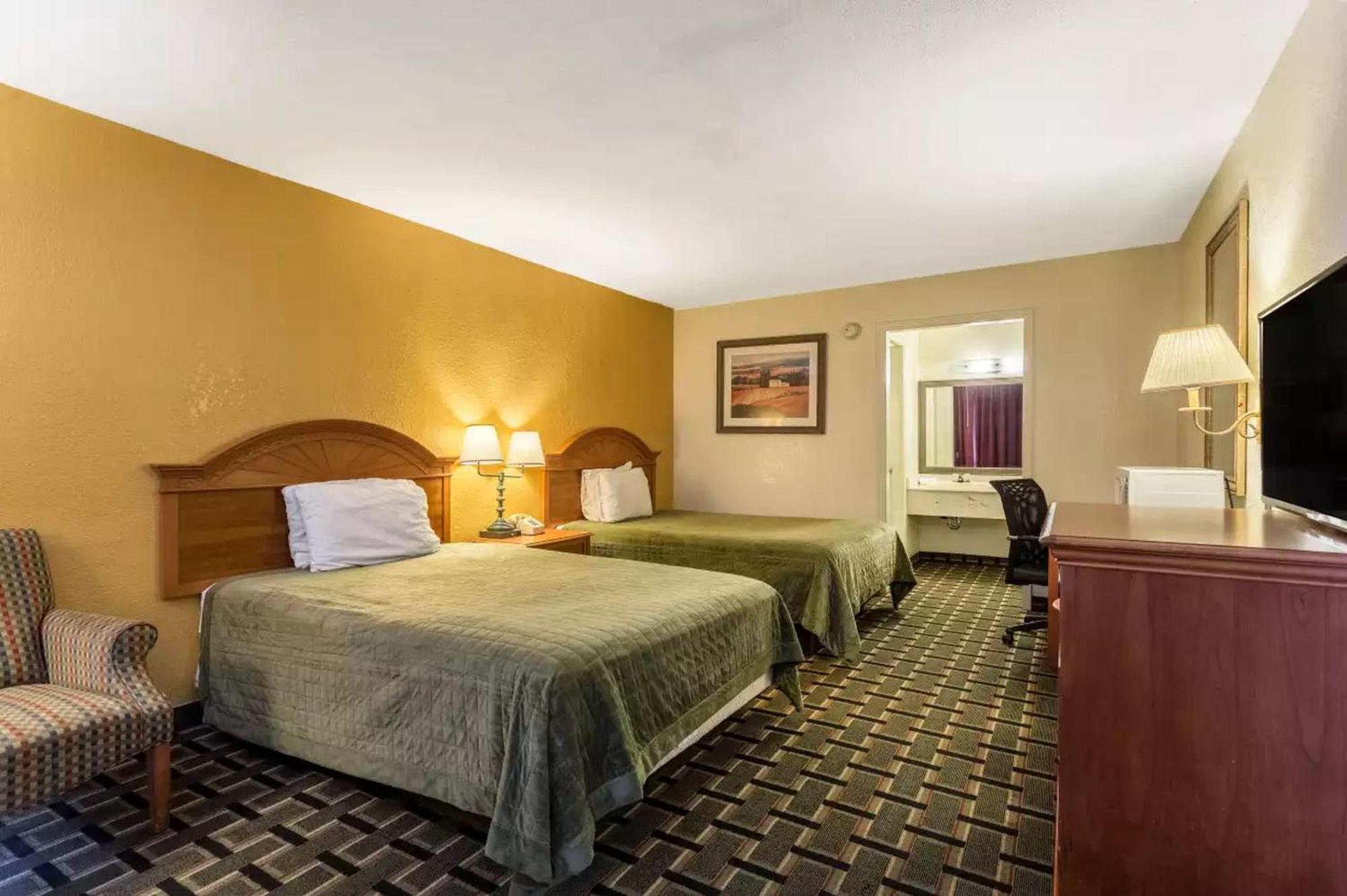 Rodeway Inn Denmark-Jackson Eksteriør billede